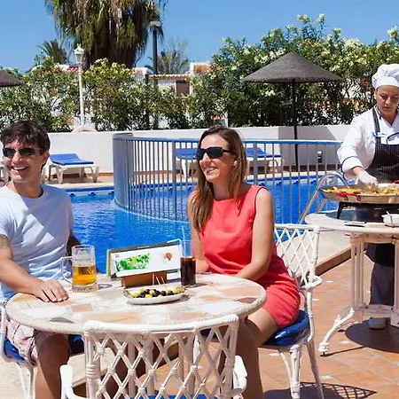 Coral Ocean View - Adults Only Szálloda 4*