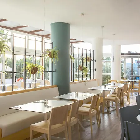 Hotel Coral Ocean View - Adults Only 4*