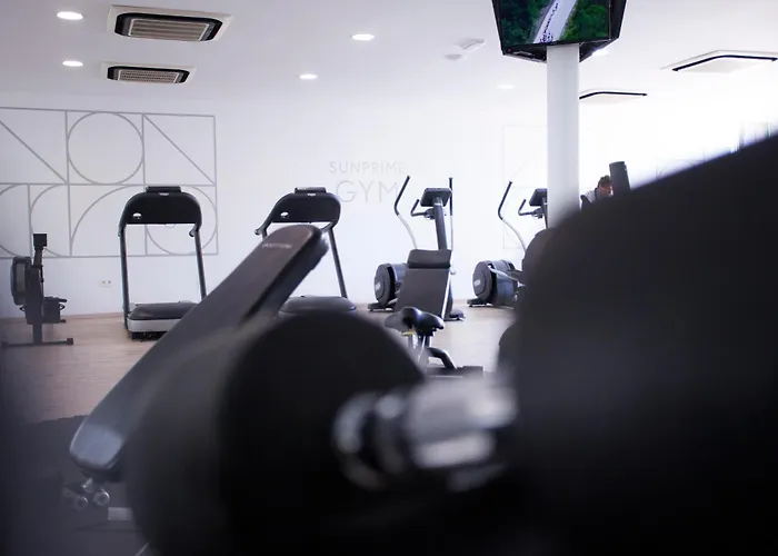 מלון Coral Ocean View - Adults Only 4*