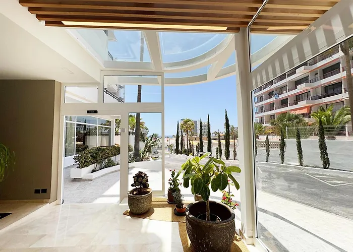 מלון Coral Ocean View - Adults Only 4*