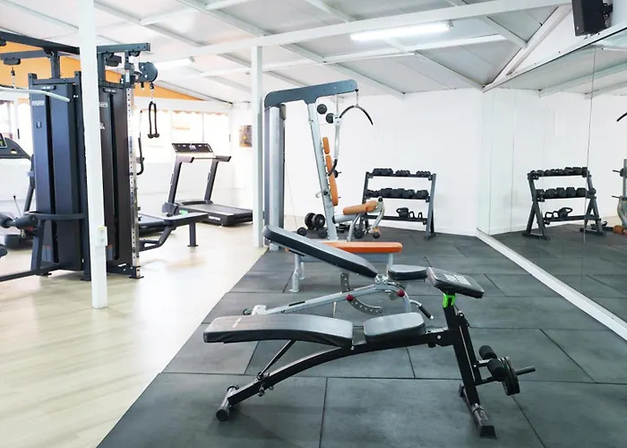 מלון Coral Ocean View - Adults Only 4*