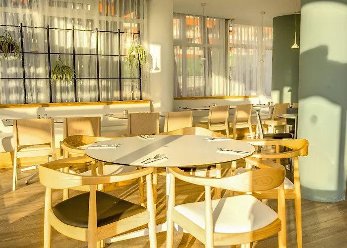 Coral Ocean View - Adults Only מלון