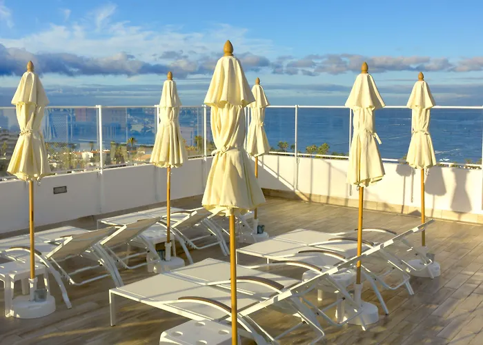 Coral Ocean View - Adults Only מלון